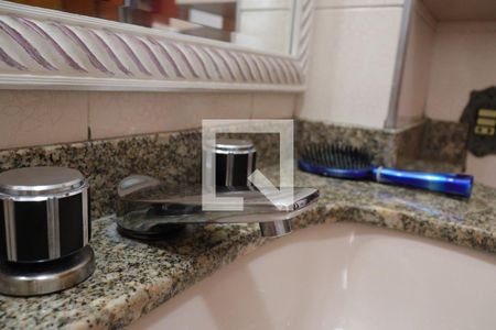 Apartamento à venda com 180m², 3 quartos e 2 vagasSuíte 2 banheiro 