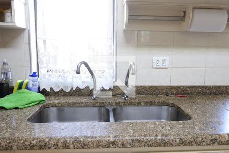 Apartamento à venda com 180m², 3 quartos e 2 vagasCozinha