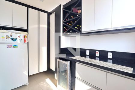 Apartamento à venda com 227m², 4 quartos e 4 vagasDespensa