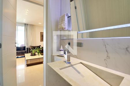 Apartamento à venda com 227m², 4 quartos e 4 vagasLavabo