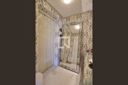 Apartamento à venda com 227m², 4 quartos e 4 vagasHall de entrada