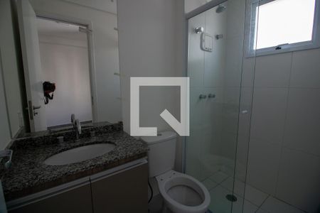 Apartamento para alugar com 64m², 2 quartos e 2 vagas Apartamento para alugar com 64m², 2 quartos e 2 vagasBanheiro da Suíte 1