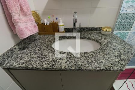 Apartamento para alugar com 68m², 3 quartos e 1 vagaBanheiro 