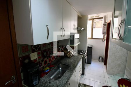 Apartamento à venda com 107m², 3 quartos e 2 vagas Apartamento à venda com 107m², 3 quartos e 2 vagasCozinha