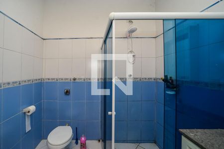 Casa à venda com 650m², 3 quartos e 4 vagas Casa à venda com 650m², 3 quartos e 4 vagasBanheiro