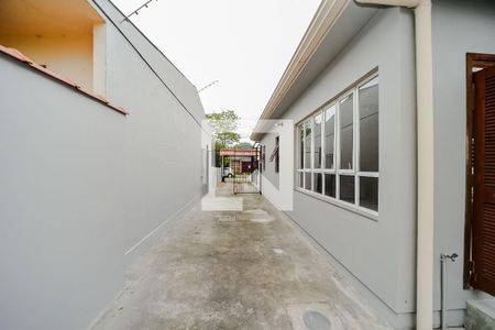 Casa à venda com 650m², 3 quartos e 4 vagas Casa à venda com 650m², 3 quartos e 4 vagasGaragem