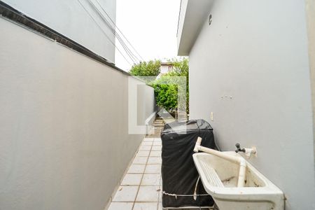 Casa à venda com 650m², 3 quartos e 4 vagas Casa à venda com 650m², 3 quartos e 4 vagasÁrea de Serviço