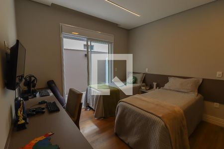 Casa de condomínio à venda com 262m², 3 quartos e 4 vagas Casa de condomínio à venda com 262m², 3 quartos e 4 vagasSuíte 2