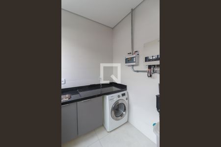 Casa de condomínio à venda com 262m², 3 quartos e 4 vagas Casa de condomínio à venda com 262m², 3 quartos e 4 vagasÁrea de Serviço