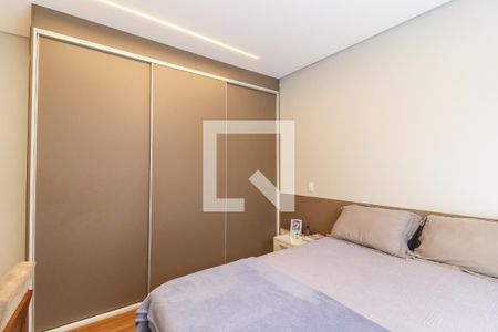 Casa de condomínio à venda com 262m², 3 quartos e 4 vagas Casa de condomínio à venda com 262m², 3 quartos e 4 vagasSuíte 3