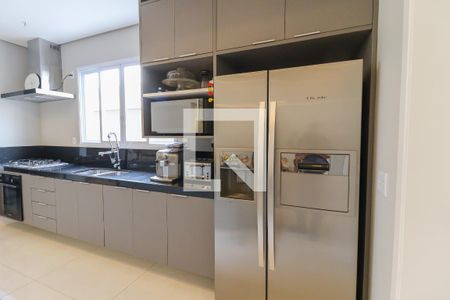 Casa de condomínio à venda com 262m², 3 quartos e 4 vagas Casa de condomínio à venda com 262m², 3 quartos e 4 vagasCozinha