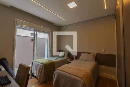 Casa de condomínio à venda com 262m², 3 quartos e 4 vagas Casa de condomínio à venda com 262m², 3 quartos e 4 vagasSuíte 2