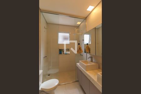 Casa de condomínio à venda com 262m², 3 quartos e 4 vagas Casa de condomínio à venda com 262m², 3 quartos e 4 vagasSuíte 1