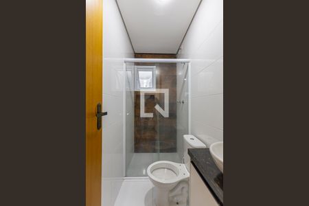 Apartamento à venda com 100m², 2 quartos e 1 vaga Apartamento à venda com 100m², 2 quartos e 1 vagaBanheiro da Suite