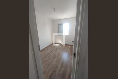 Quarto 2 de apartamento para alugar com 2 quartos, 47m² em Jardim Pioneira, Cotia