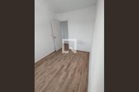 Quarto 2 de apartamento para alugar com 2 quartos, 47m² em Jardim Pioneira, Cotia
