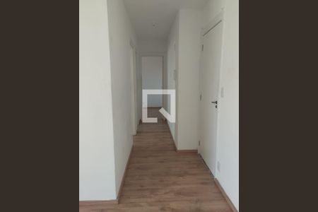 Corredor de apartamento para alugar com 2 quartos, 47m² em Jardim Pioneira, Cotia