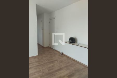 Sala de apartamento para alugar com 2 quartos, 47m² em Jardim Pioneira, Cotia