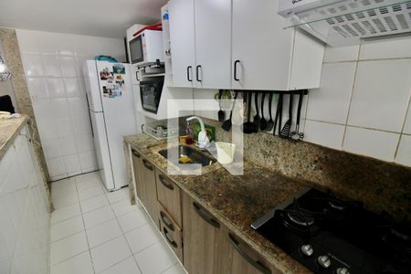Apartamento à venda com 70m², 2 quartos e 1 vaga Apartamento à venda com 70m², 2 quartos e 1 vagacozinha