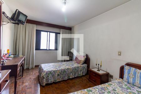 Apartamento à venda com 312m², 4 quartos e 3 vagas Apartamento à venda com 312m², 4 quartos e 3 vagasQuarto 1 - Suíte