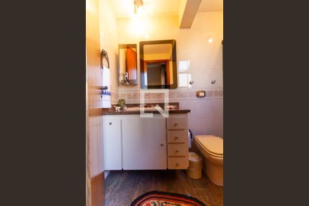 Apartamento à venda com 312m², 4 quartos e 3 vagas Apartamento à venda com 312m², 4 quartos e 3 vagasBanheiro da Suíte 4