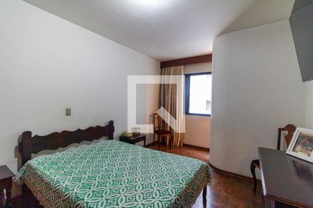 Apartamento à venda com 312m², 4 quartos e 3 vagas Apartamento à venda com 312m², 4 quartos e 3 vagasQuarto 3 - Suíte