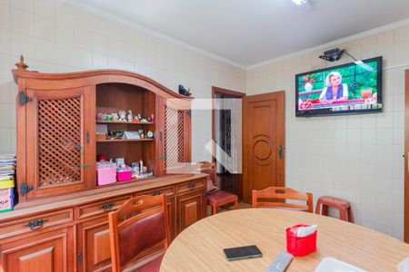 Casa à venda com 346m², 4 quartos e 4 vagas Casa à venda com 346m², 4 quartos e 4 vagasCozinha