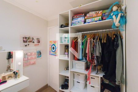 Apartamento à venda com 97m², 3 quartos e 2 vagasQuarto 2