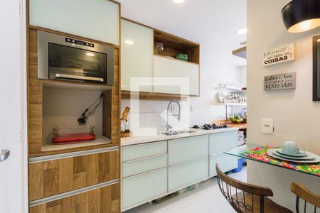 Apartamento à venda com 97m², 3 quartos e 2 vagasCozinha