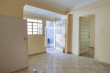 Sala de kitnet/studio para alugar com 2 quartos, 60m² em Cachoeirinha, Belo Horizonte