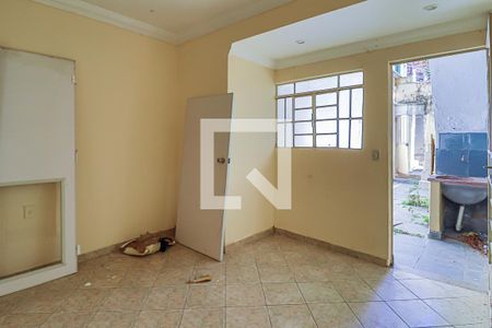 Sala de kitnet/studio para alugar com 2 quartos, 60m² em Cachoeirinha, Belo Horizonte