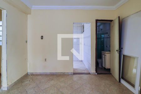 Sala de kitnet/studio para alugar com 2 quartos, 60m² em Cachoeirinha, Belo Horizonte