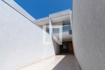 Casa à venda com 140m², 3 quartos e 3 vagasGaragem