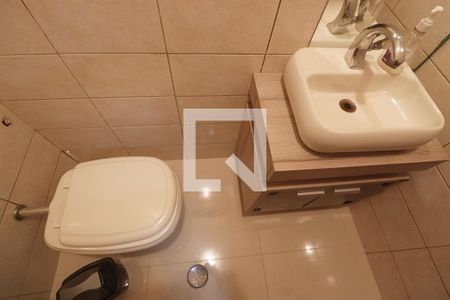 Casa à venda com 171m², 3 quartos e 3 vagasLavabo