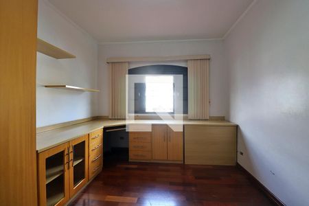 Casa à venda com 171m², 3 quartos e 3 vagasQuarto 3