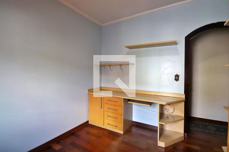 Casa à venda com 171m², 3 quartos e 3 vagasQuarto 2