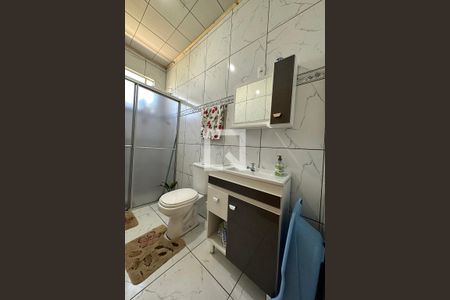 Casa à venda com 140m², 2 quartos e 2 vagasBanheiro