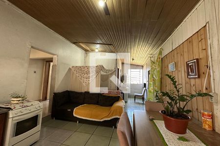 Casa à venda com 140m², 2 quartos e 2 vagasCozinha e Área de Serviço