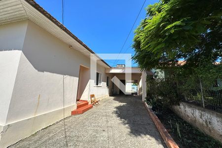 Casa à venda com 140m², 2 quartos e 2 vagasGaragem