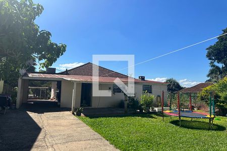 Casa à venda com 140m², 2 quartos e 2 vagasQuintal