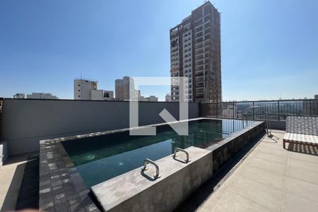 Studio à venda com 21m², 1 quarto e sem vaga Studio à venda com 21m², 1 quarto e sem vagaPiscina