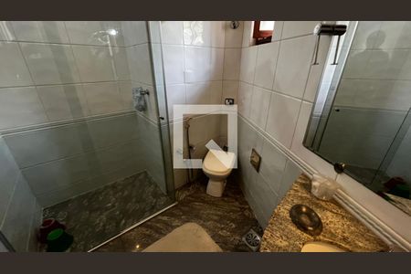 Casa à venda com 385m², 4 quartos e 5 vagasBanheiro