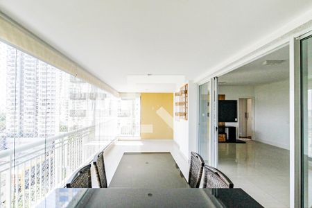 Varanda de apartamento para alugar com 3 quartos, 135m² em Santo Amaro, São Paulo