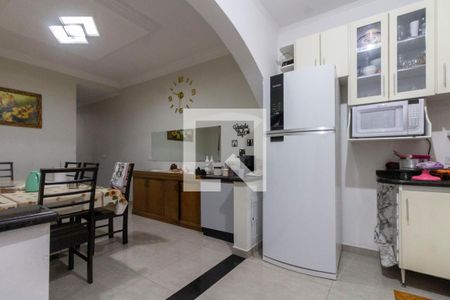 Casa à venda com 243m², 4 quartos e 2 vagasCozinha