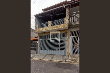 Casa à venda com 243m², 4 quartos e 2 vagasFachada