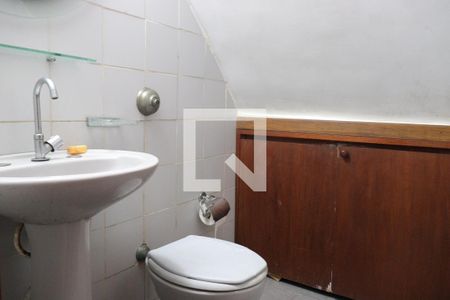 Casa à venda com 174m², 3 quartos e 1 vaga Casa à venda com 174m², 3 quartos e 1 vagaLavabo