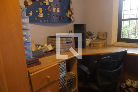 Casa à venda com 124m², 3 quartos e 2 vagasQuarto 2