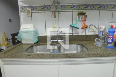 Casa à venda com 124m², 3 quartos e 2 vagasCozinha