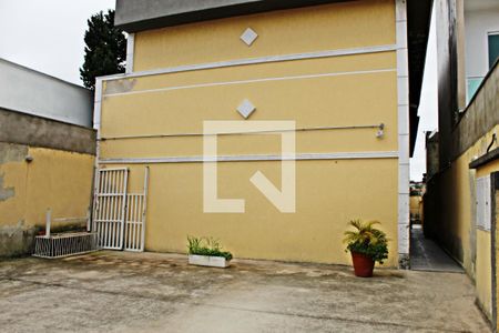 Casa de condomínio à venda com 120m², 3 quartos e 2 vagasFachada