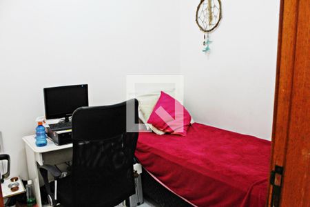 Casa de condomínio à venda com 120m², 3 quartos e 2 vagasQuarto 2